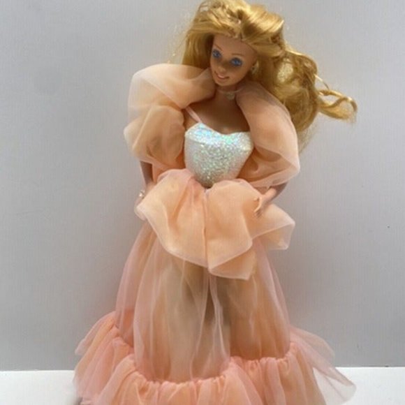 ORIGINAL 1984 PEACHES N CREAM BARBIE DOLL - Picture 1 of 4